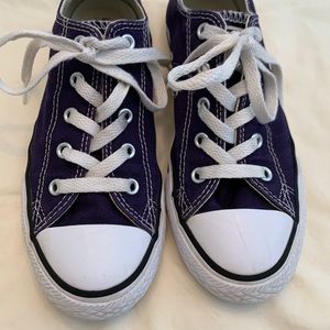 Girls Converse All Stars